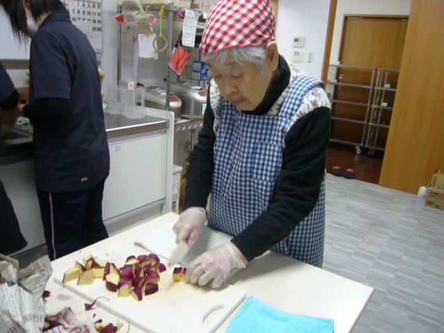 p1000880